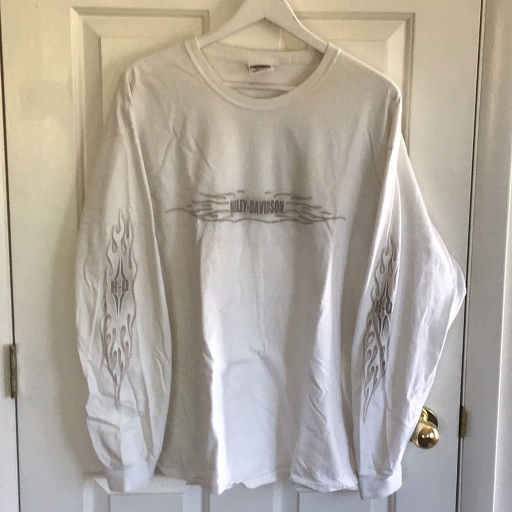 Harley Davidson  XL L/S tee!